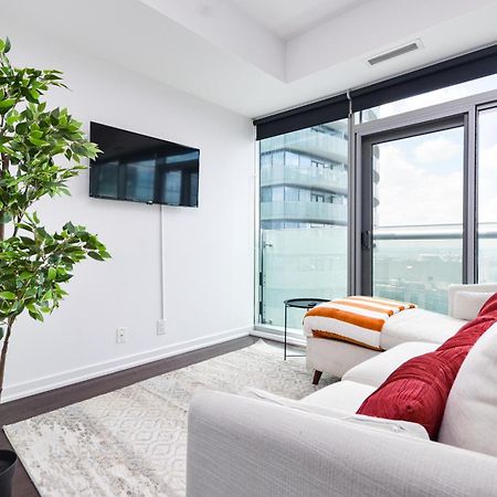 Downtown Toronto Condo Near Cn Tower, Scotiabank Arena, Rogers Centre, Union Station Dış mekan fotoğraf