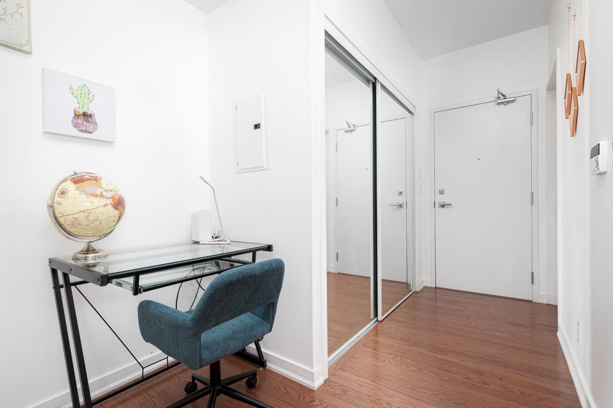 Downtown Toronto Condo Near Cn Tower, Scotiabank Arena, Rogers Centre, Union Station Dış mekan fotoğraf