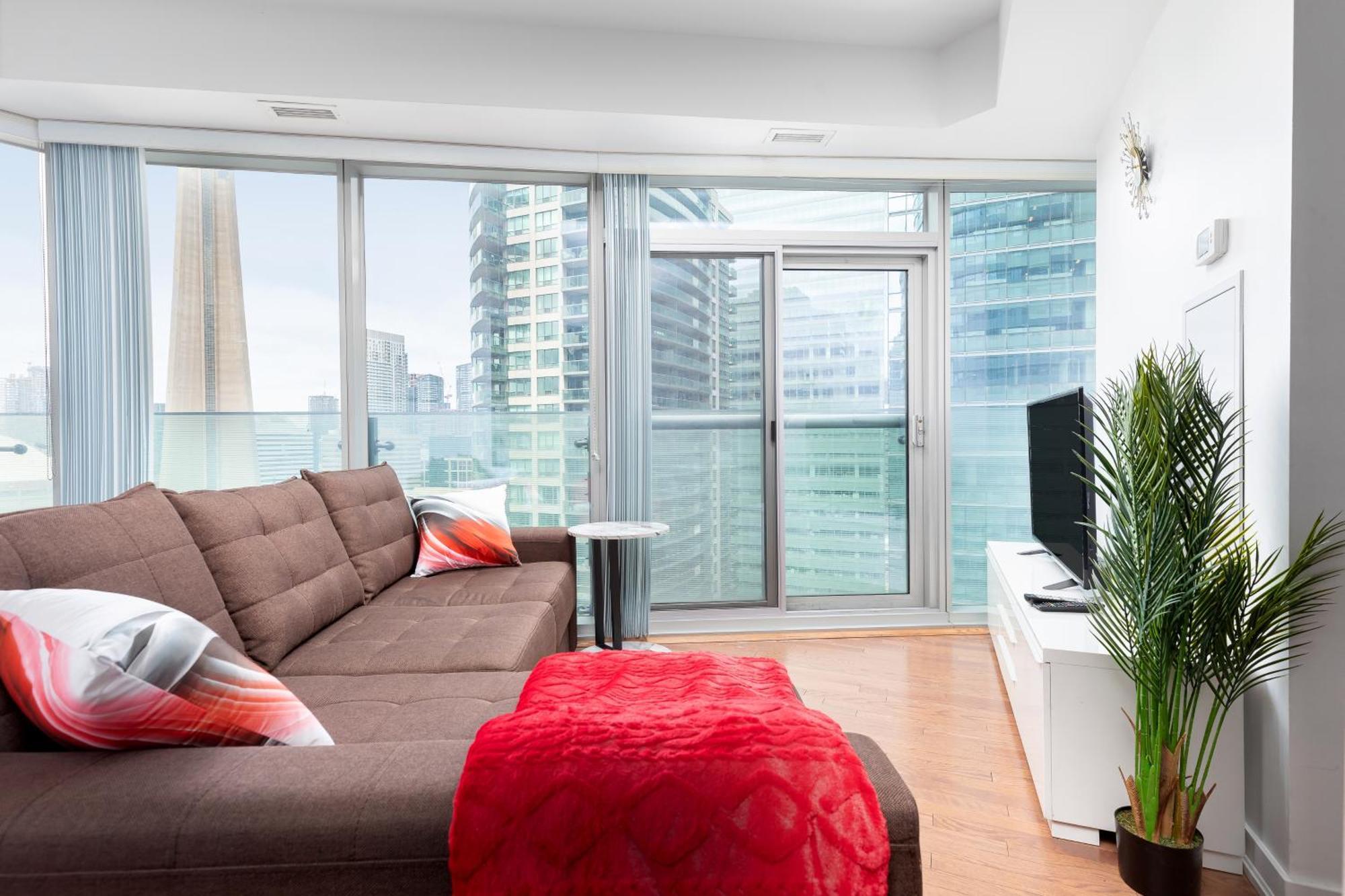 Downtown Toronto Condo Near Cn Tower, Scotiabank Arena, Rogers Centre, Union Station Dış mekan fotoğraf
